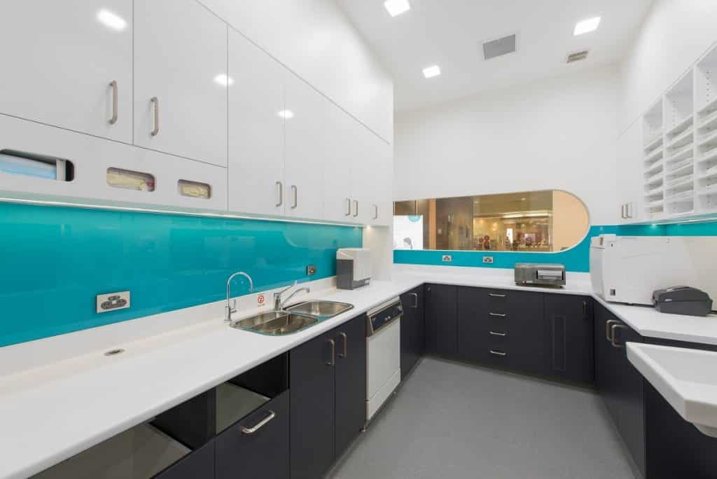 Colourful design of a dental sterilisation area