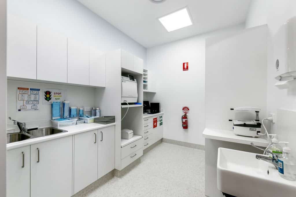 Efficient and effective dental steri room design